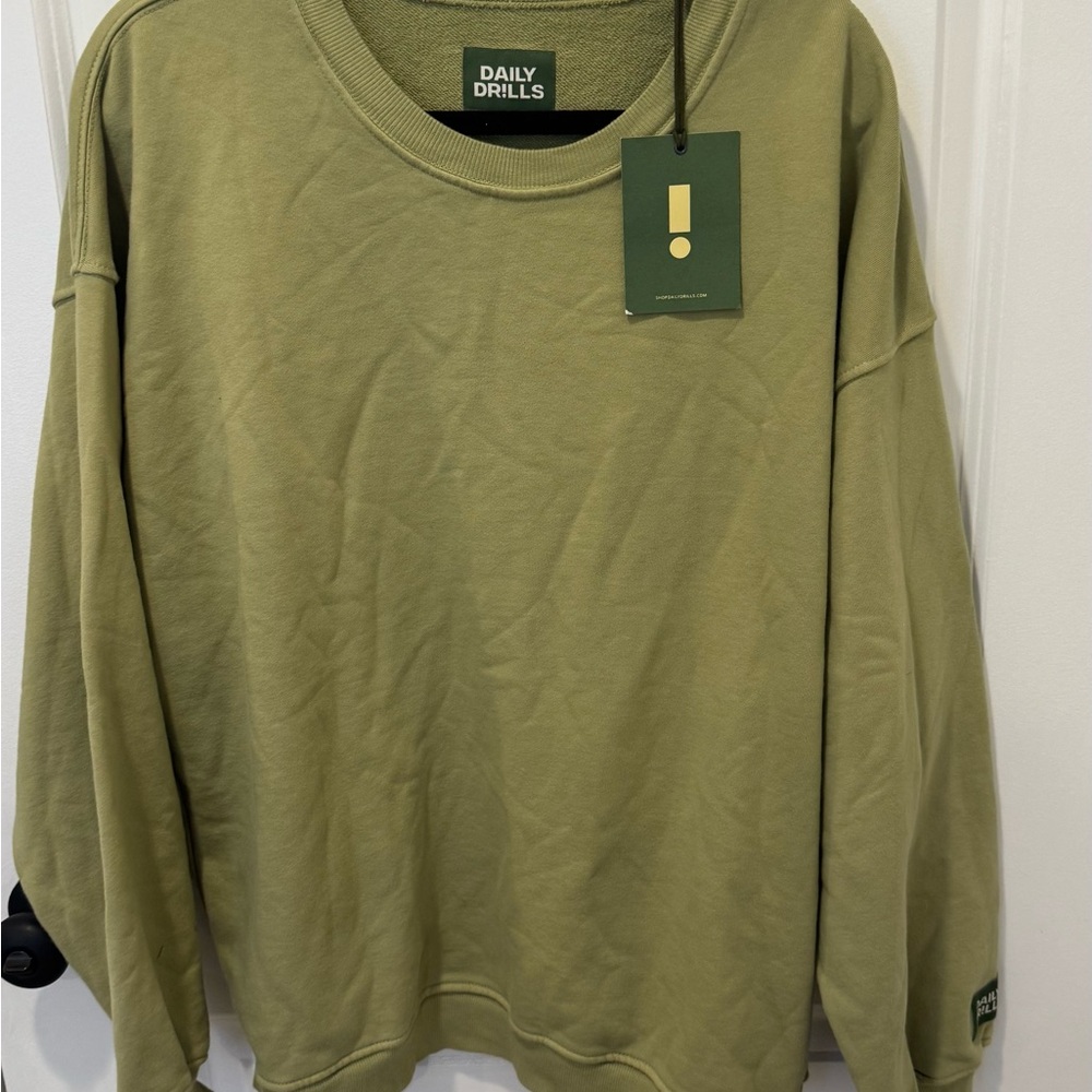 Daily Drills matcha oversized crew